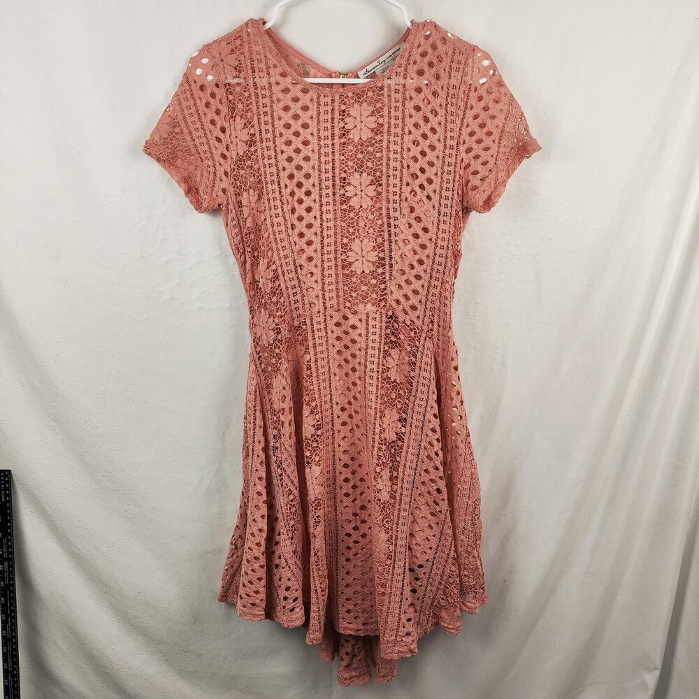 American Rag Cie Dress Womens Medium Pink Floral Lace Fit & Flare Short Sleeve